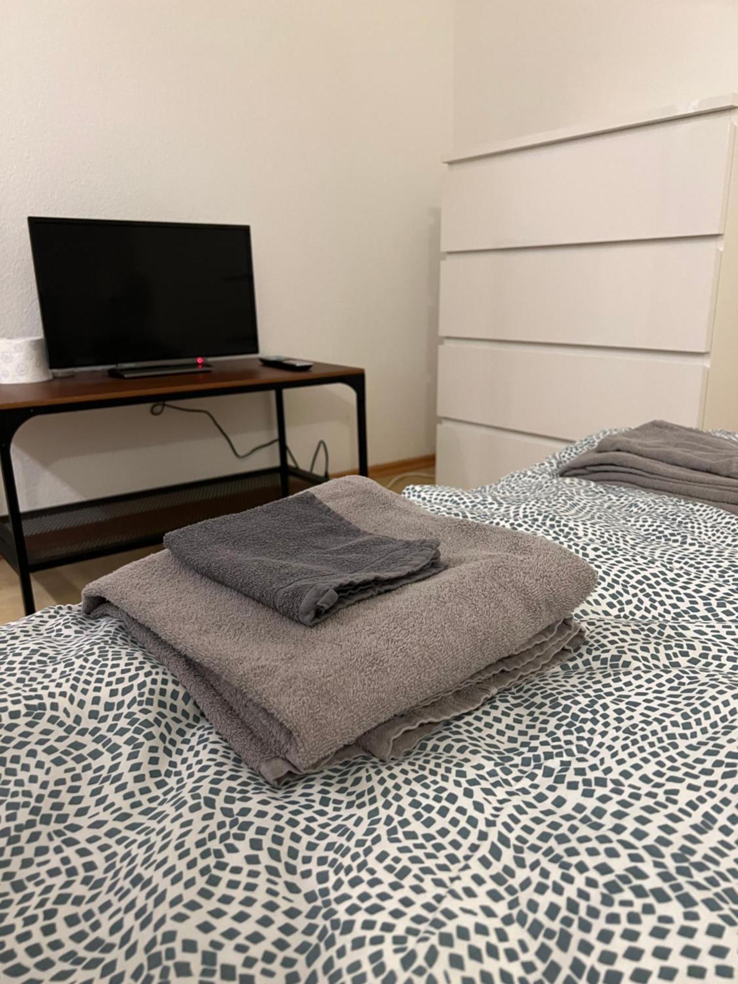 Basic-privatzimmer - Ohne Fenster - Homestay Wurzburg